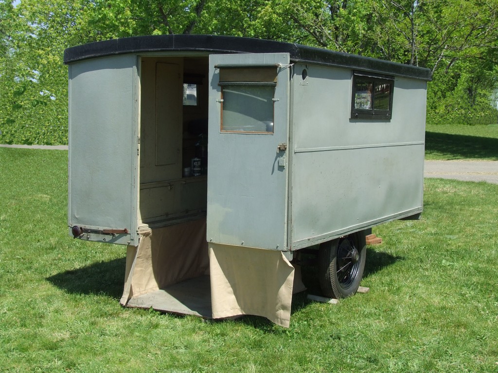 1929 Covered Wagon trailer 1929 Covered Wagon Trailer