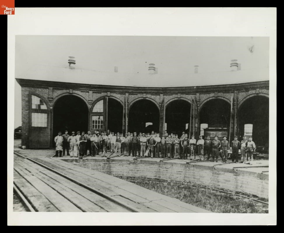 roundhouse-original roundhouse-original