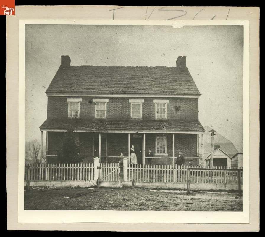 thf115221