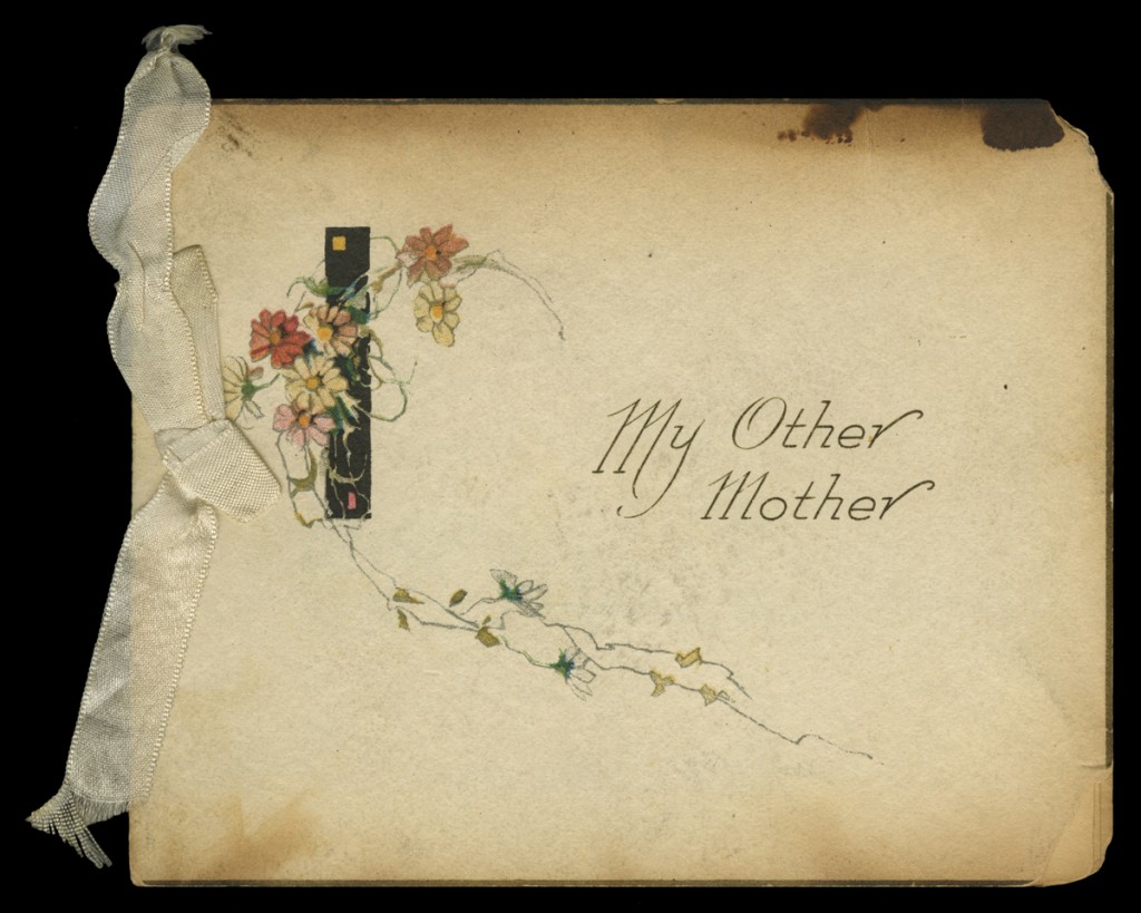 THF93542_89.0.540.724_MothersDayCard_1921_Front Mother's Day Card