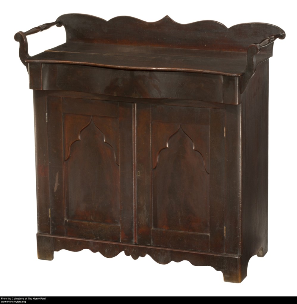 1840-1860 washstand was purchased by Mary Todd Lincoln.